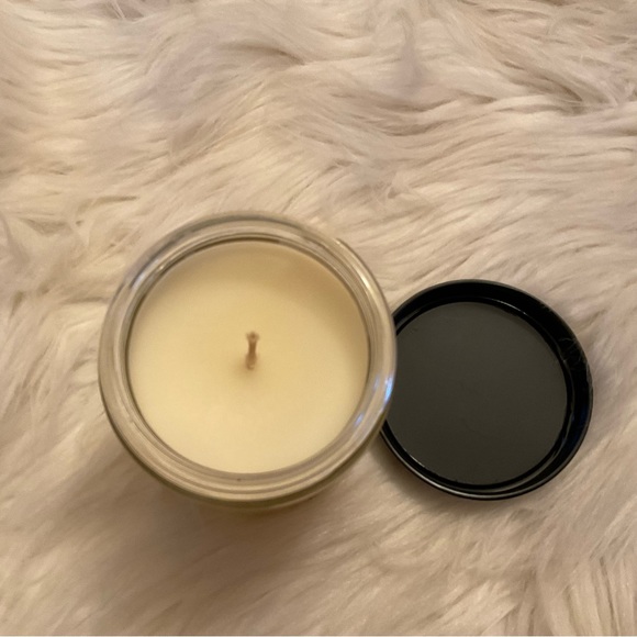 Bath & Body Works Cereal & Cartoons Candle - New - Picture 6 of 6